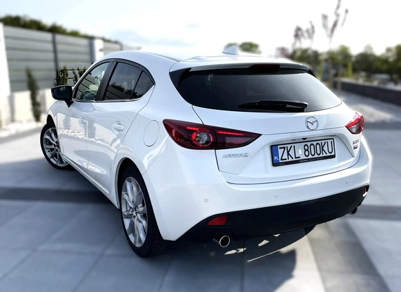 Mazda 3 cena 64900 przebieg: 84500, rok produkcji 2016 z Goleniów małe 211